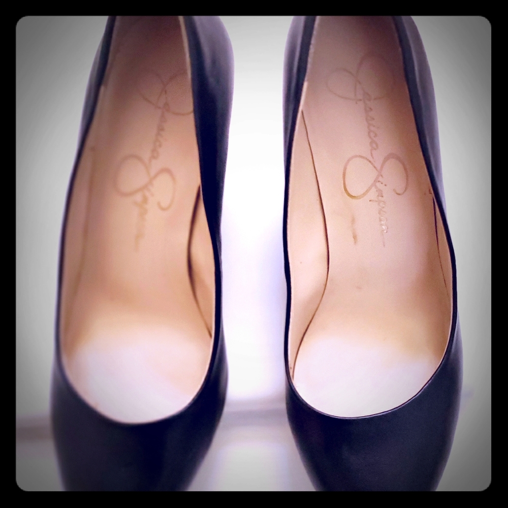 Black wedge shoes